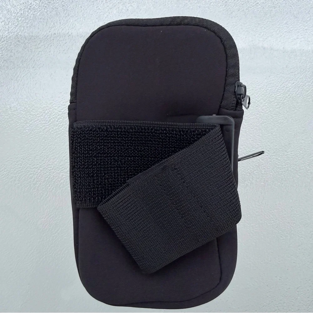 Universal Black Neoprene Dual Zipper Pocket Sports Armband Phone Holder